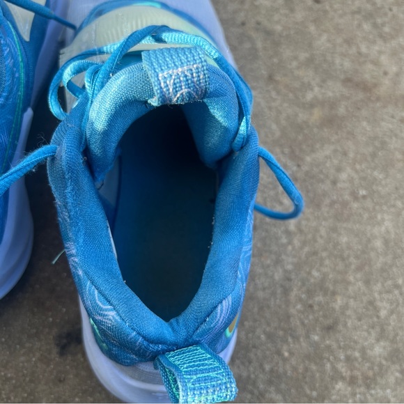 2022 Nike Zoom Freak 3 'Freezing Time' SIZE MENS 9.5 - Picture 6 of 10